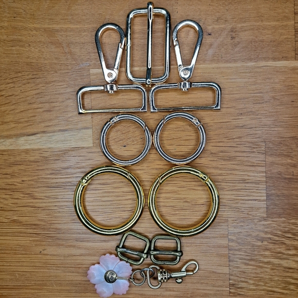 Unbranded clasps and more | Spare/replacement/repair/rehab parts - Picture 1 of 10